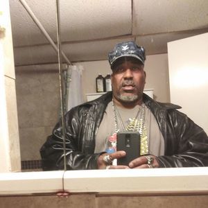 Meet your Posher, Bobby